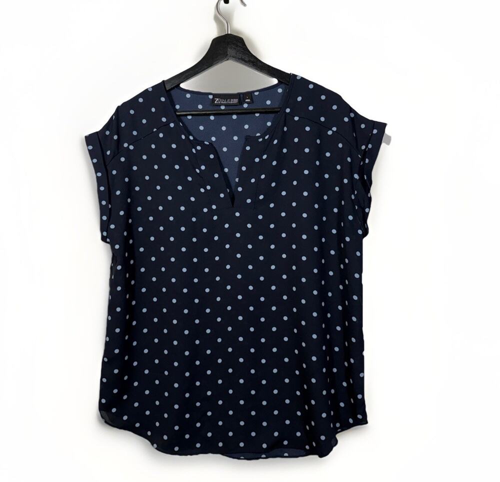 Navy & Light Blue Polka Dots Short Sleeve V Cut Neck Top L 7th AVENUE